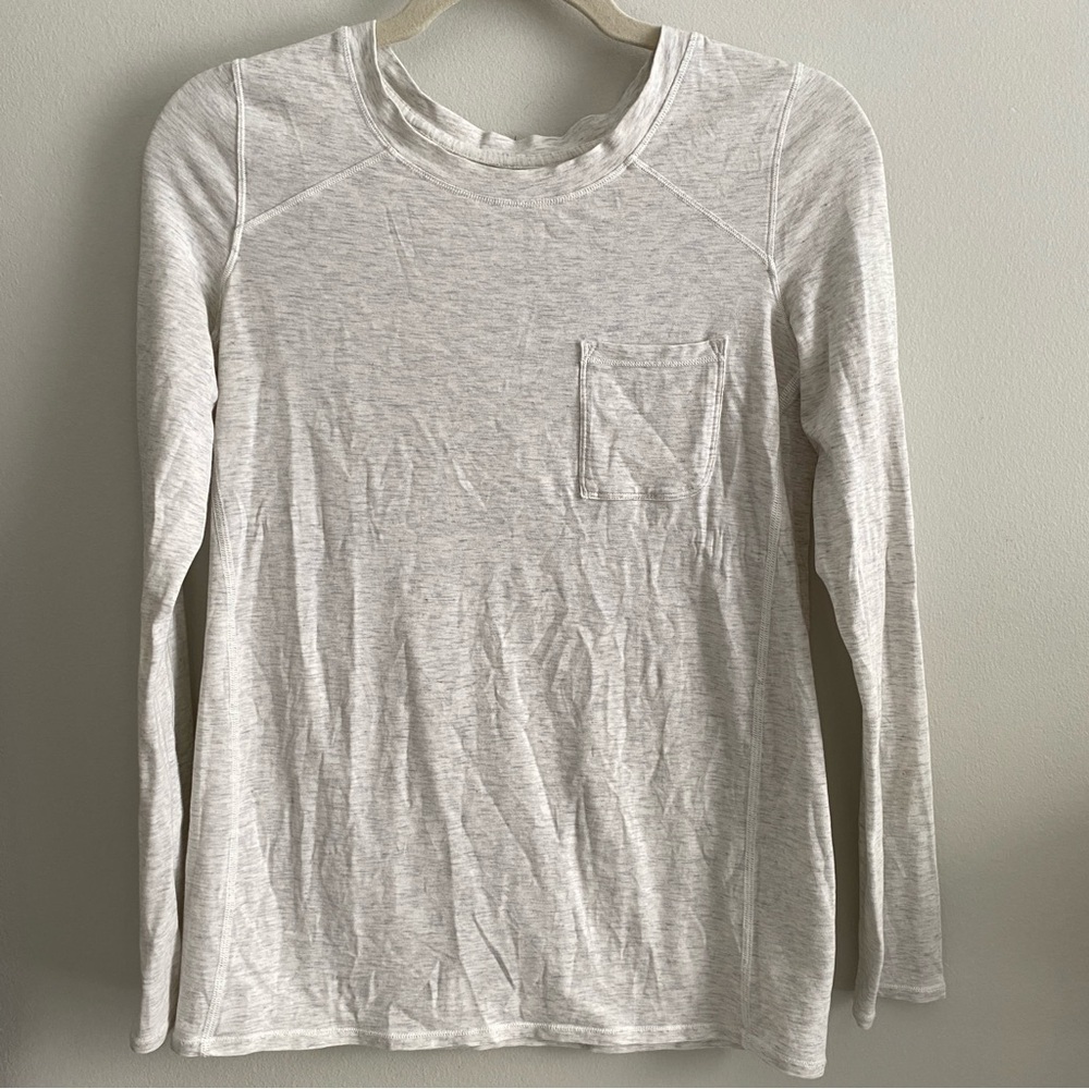 LULULEMON Heathered Gray and White Pocket Longsleeve Size 4